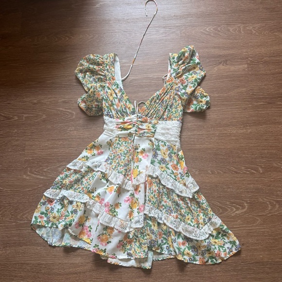 Floral Puff Sleeve Dress - Picture 3 of 3